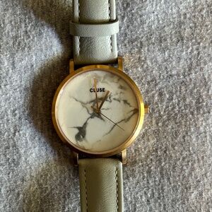Cluse brand watch